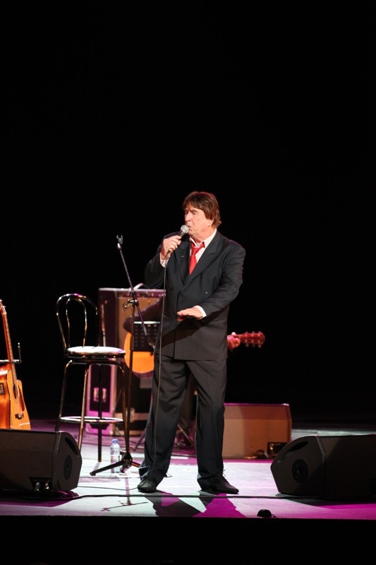 Bernard Sauvat Au Casino Du Liban